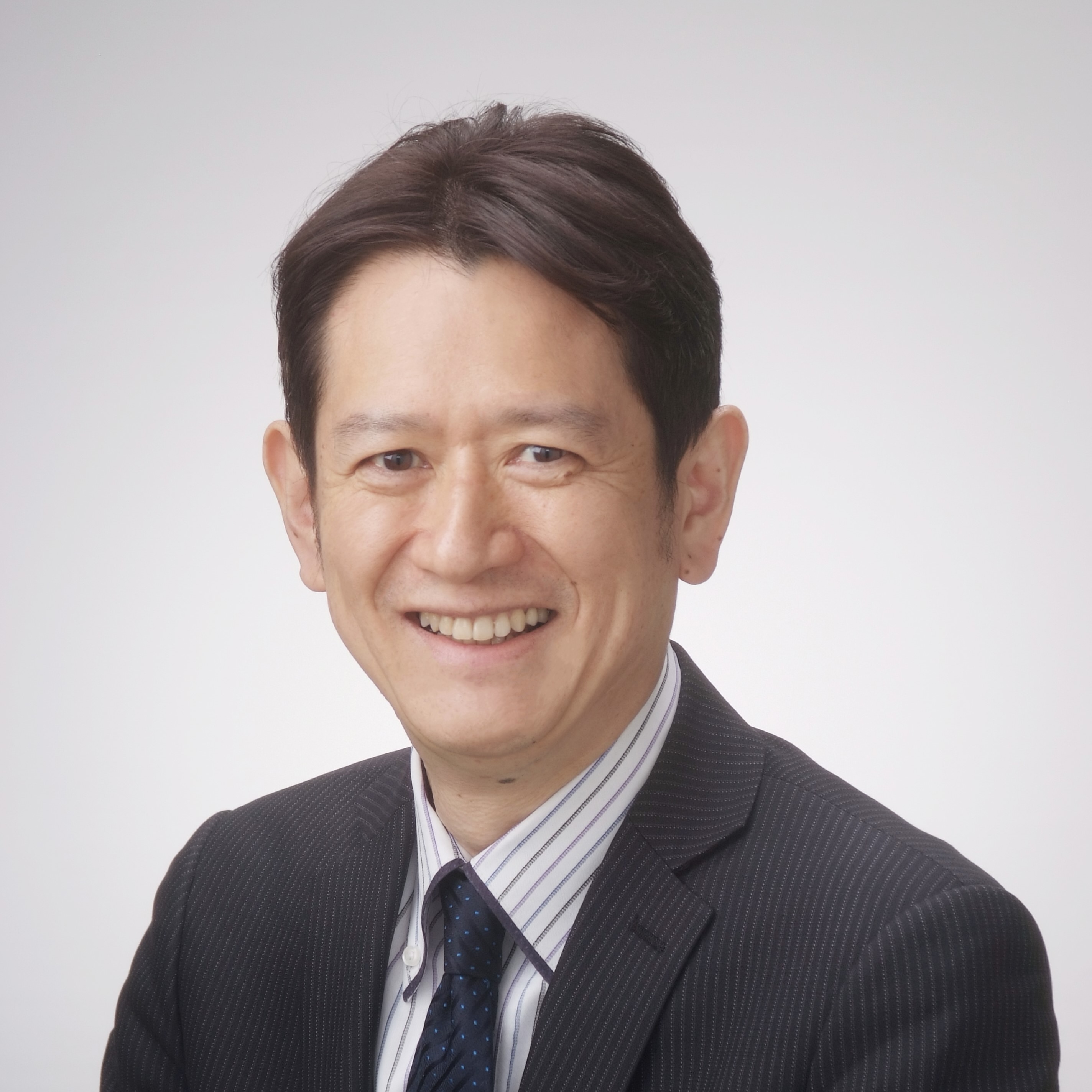 顔写真:見山 謙一郎氏